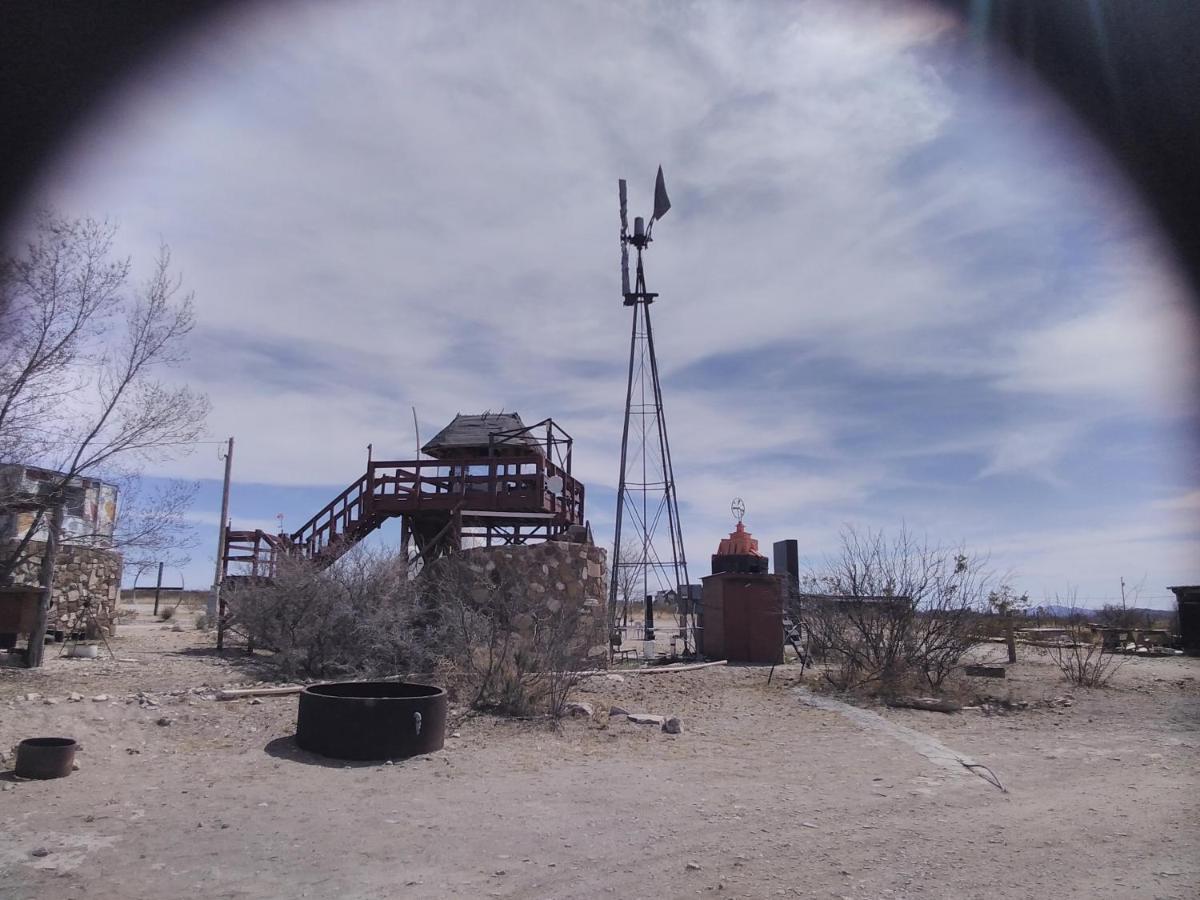 La Loma Del Chivo Llc Stone Cottage Alternative Building มาราธอน ภายนอก รูปภาพ