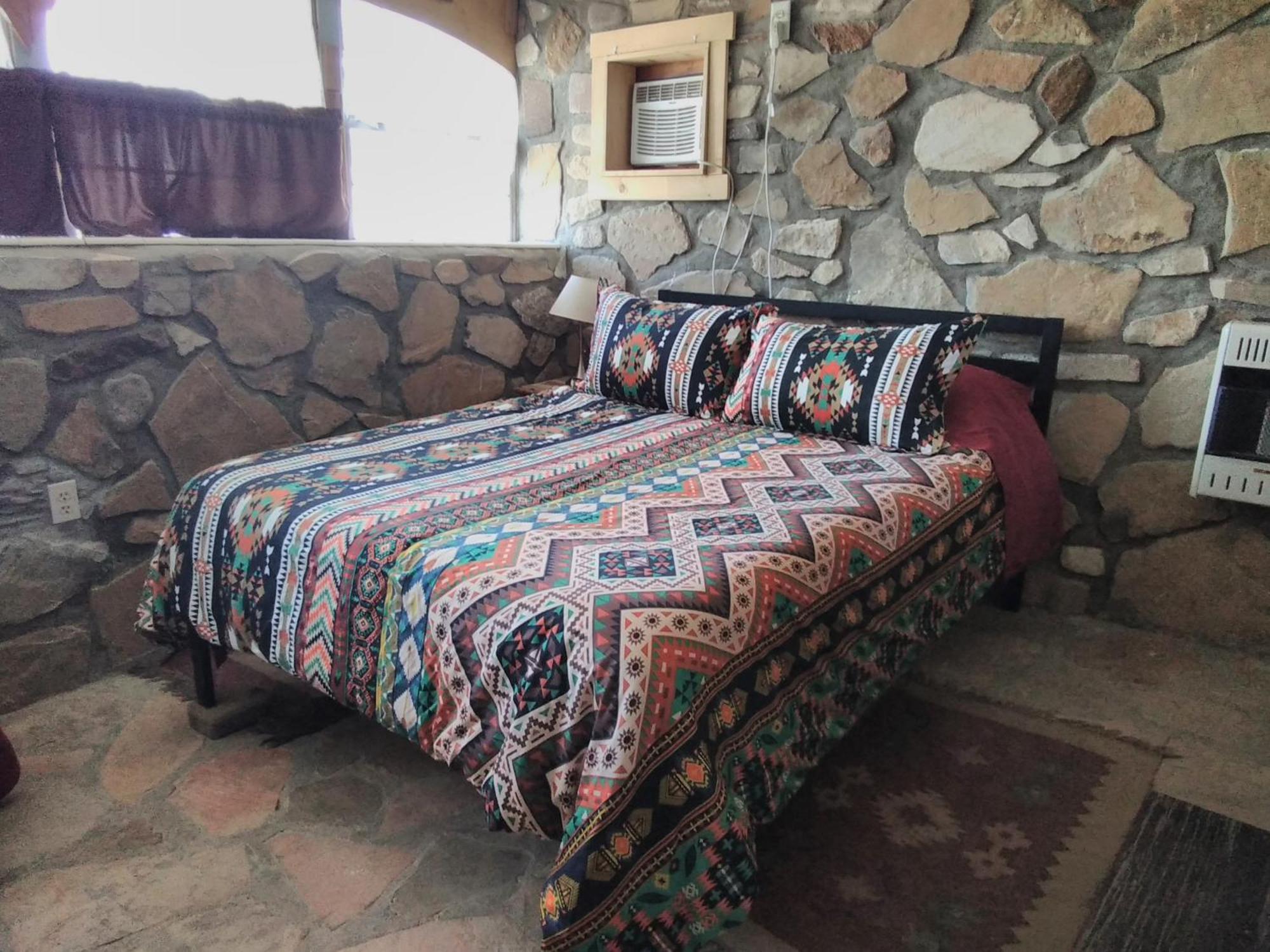 La Loma Del Chivo Llc Stone Cottage Alternative Building มาราธอน ห้อง รูปภาพ