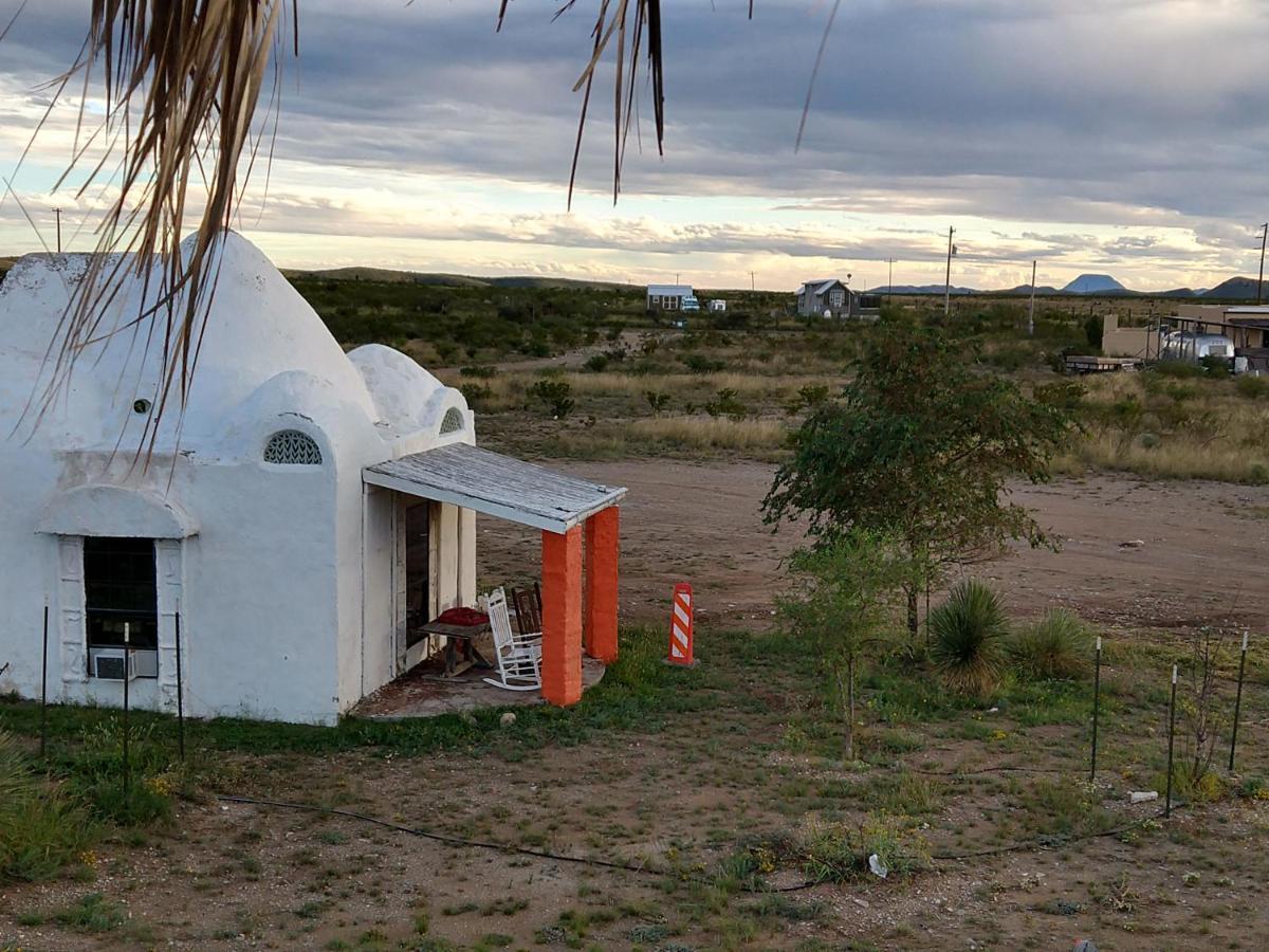 La Loma Del Chivo Llc Stone Cottage Alternative Building มาราธอน ภายนอก รูปภาพ