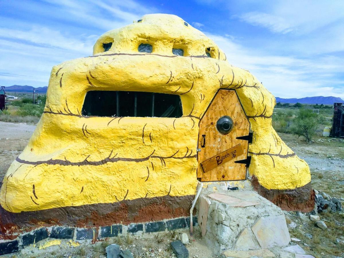 La Loma Del Chivo Llc Stone Cottage Alternative Building มาราธอน ภายนอก รูปภาพ